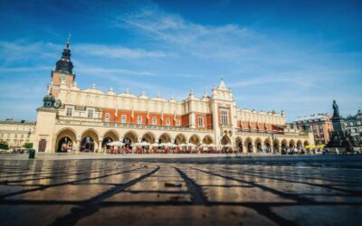 Rynek Główny w Krakowie – tętniące życiem centrum miasta